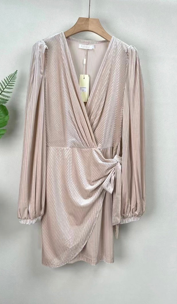 Velvet Grace wikkeljurk