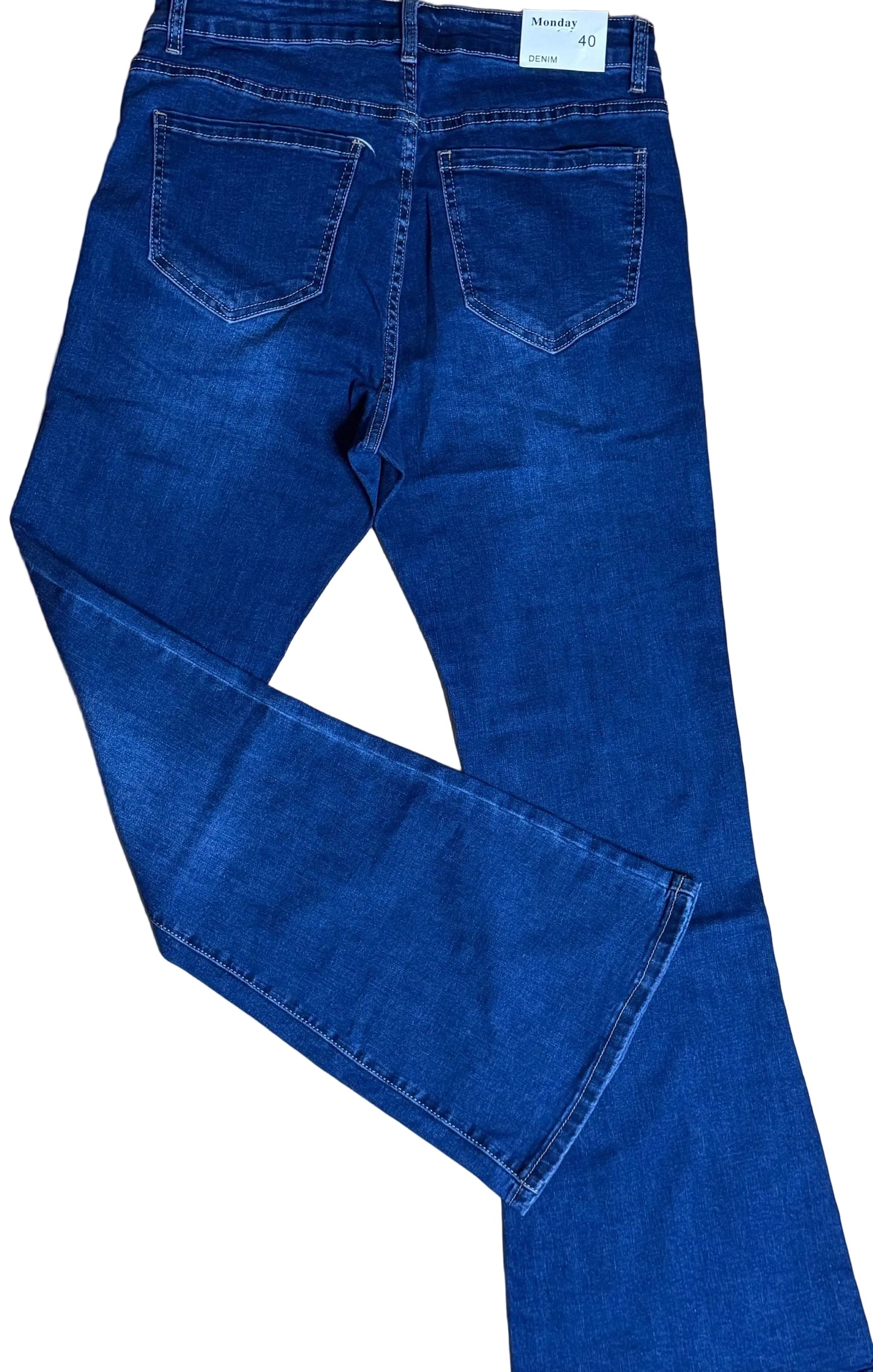 Flared jeans vanaf maat 40 t/m 48