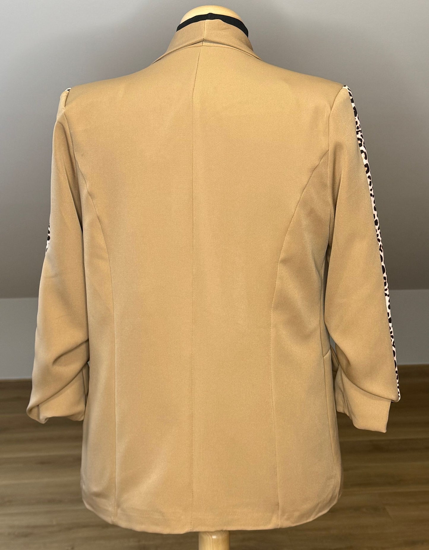 Blazer Megan
