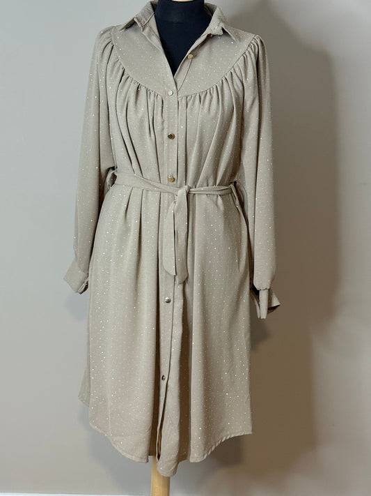 Luna Studded Dress – Donkergroen of Donkerbeige