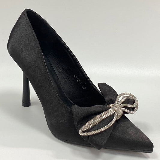 Zwart pump met strik