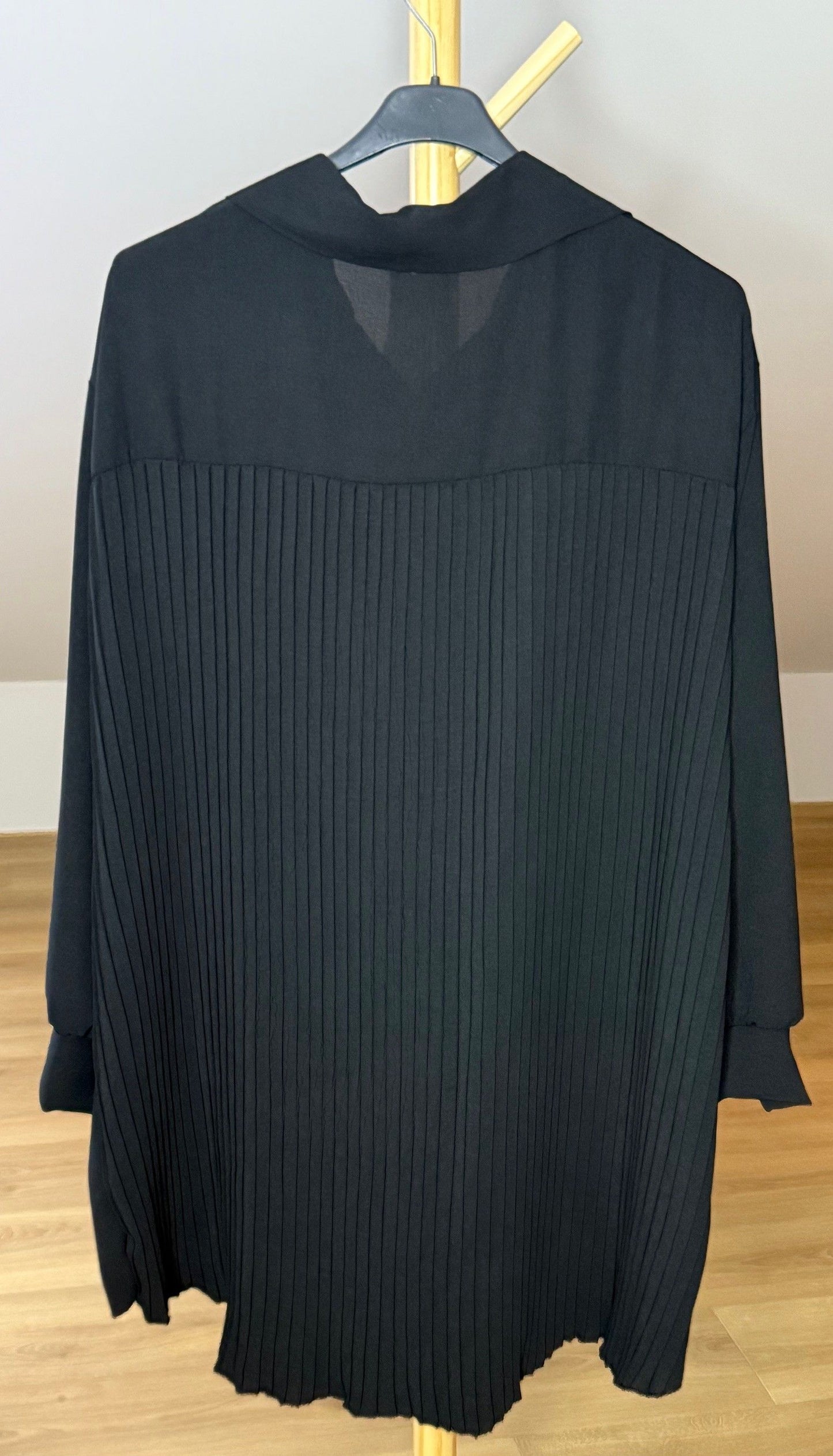 Blouse met plissé achterkant grote maat