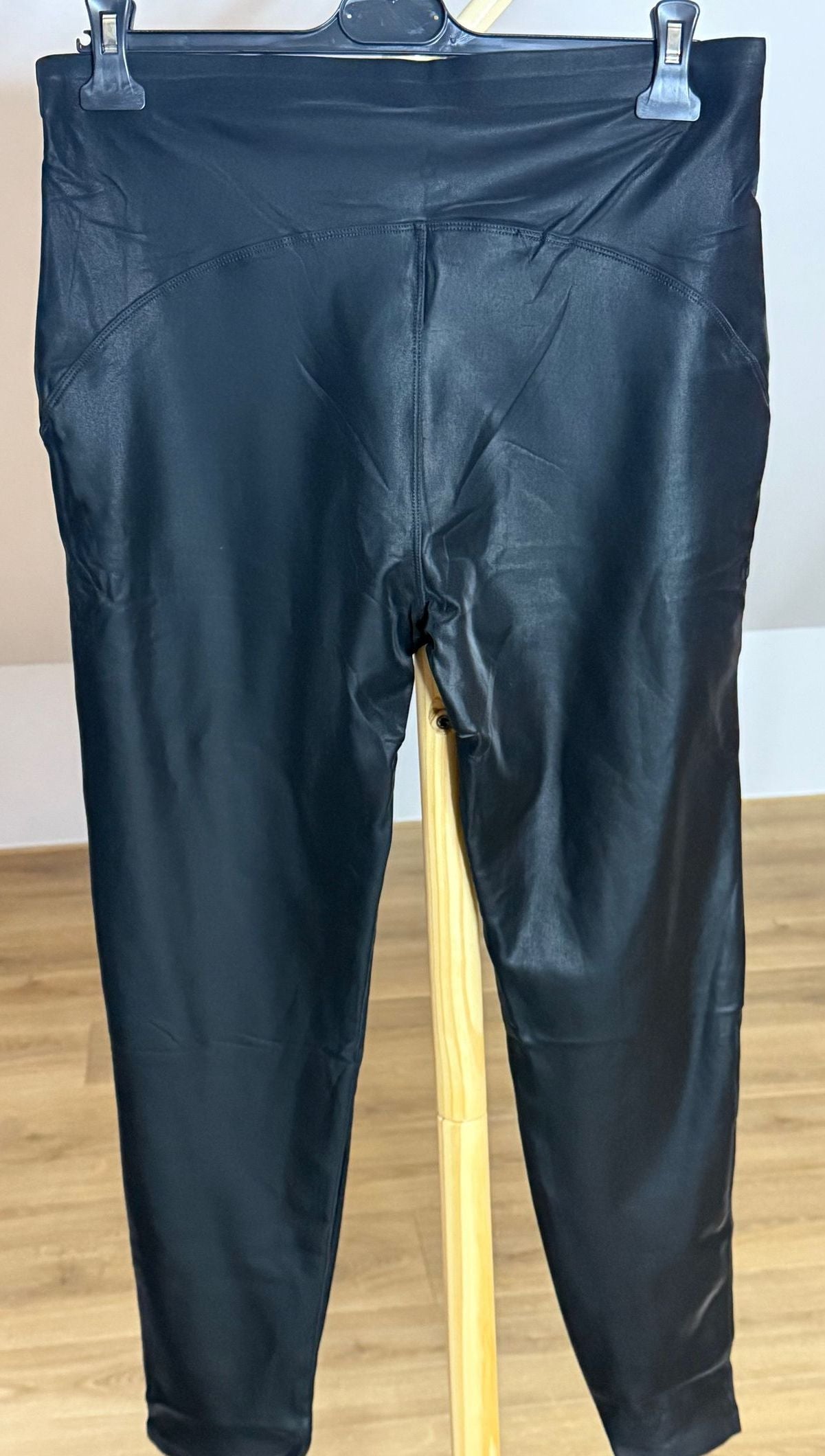 Glazende Legging Monday (grotere maat)